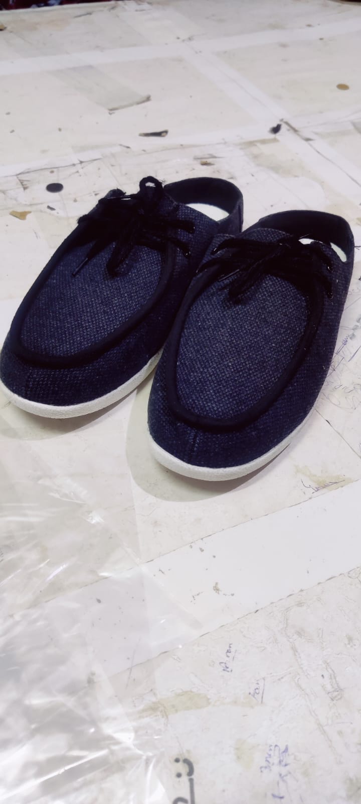 Khadhi Shoe(Black) - Size = 9
