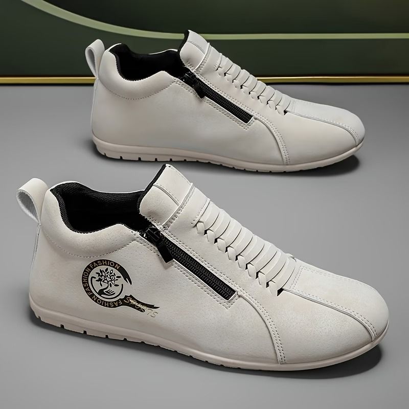 MAX Titan & Loom – Sovereign Chain Shoe (WHITE)